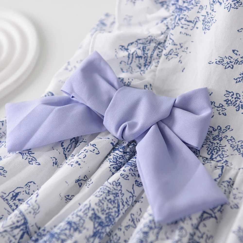 Humor Bear Girls French Style Dress Casual Sweet Bow Flying Sleeve Fashionable Childrens princess dressT260330