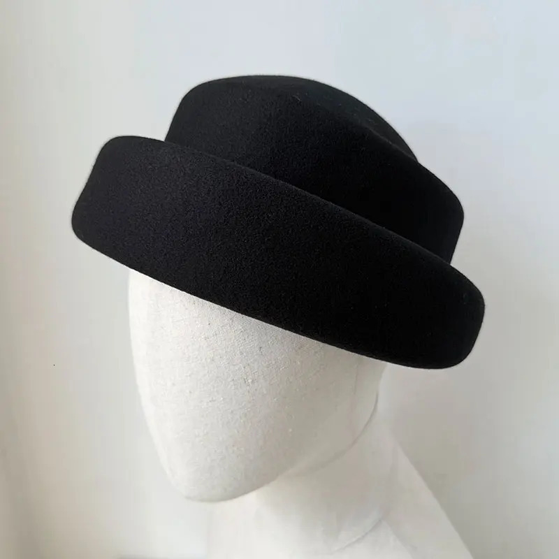 Fashion Women 100 Wool Beret Women Hat Elegant French Felt Pillbox Hat Autumn Winter Flight Hostess Formal Hat High Quality 260324