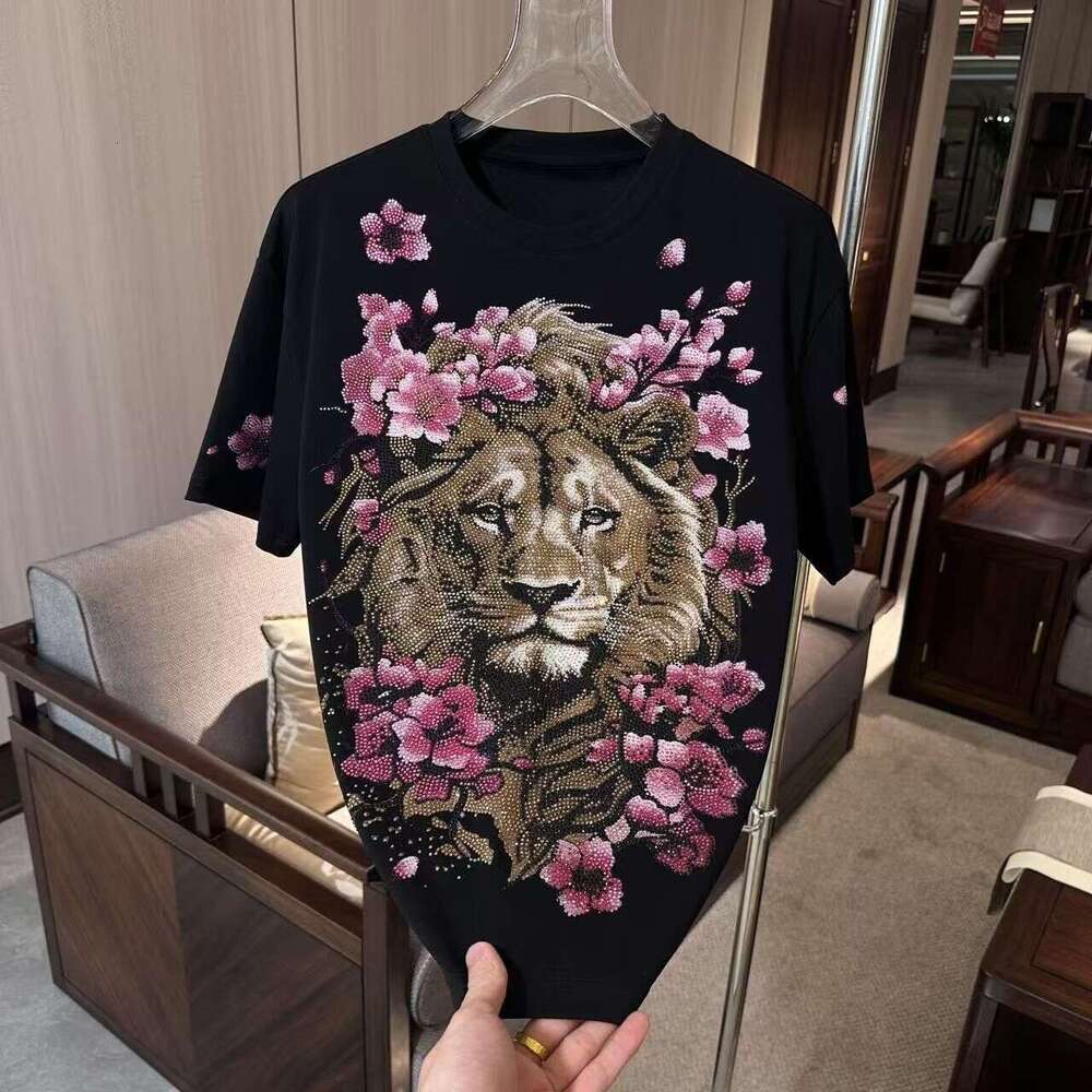 2026 Summer New Floral Lion Head Rhinestone Loose Round Neck Short Sleeve T-Shirt For Men, Fashionable Versatile Trendy Tee