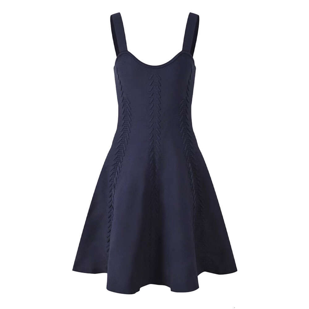 2026 elegant and exquisite high-end women's summer French design waist tied knitted vest dress+cardigan c1 wool sweater