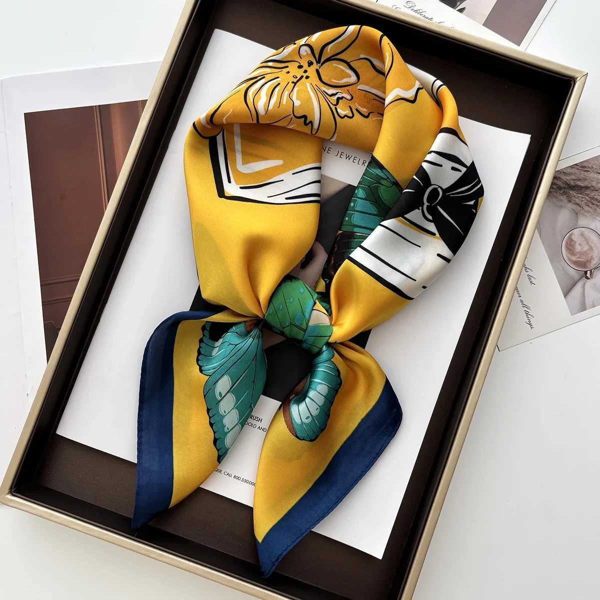 7070cm Wen Summer Luxury Fashion Print Scarf Soft Satin Hairband Neckerchief Tie Fem band Foard 2025 Casual X260328