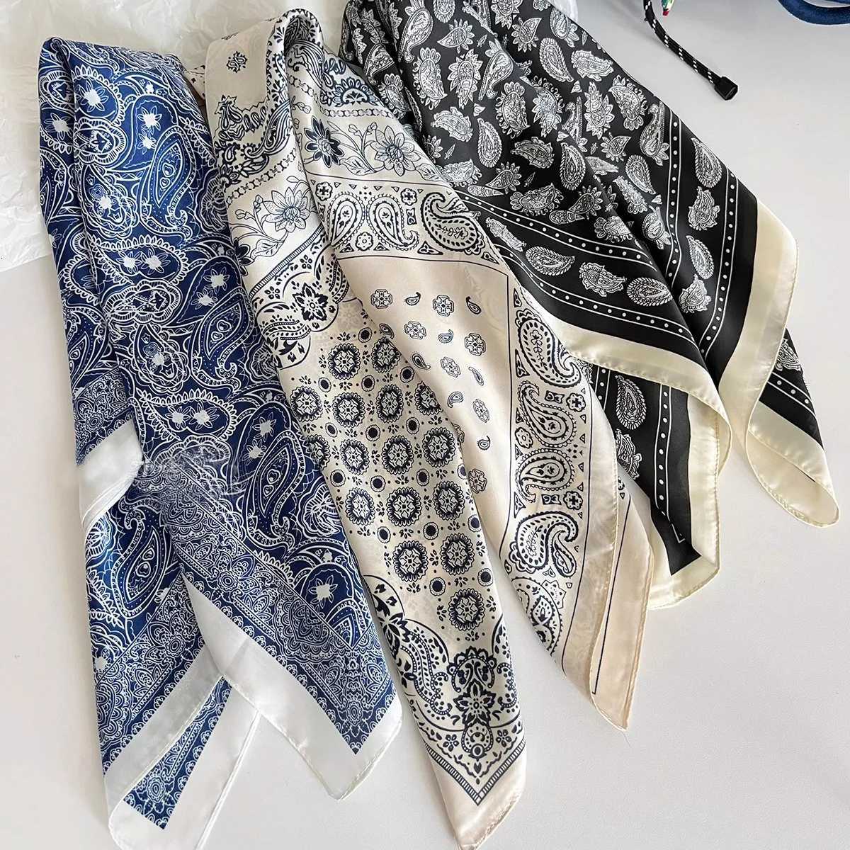 Paisley Print Square Scarf - Spring Vintage Style Womens Head Wrap Neck Scarf All Season Accessory Z260330