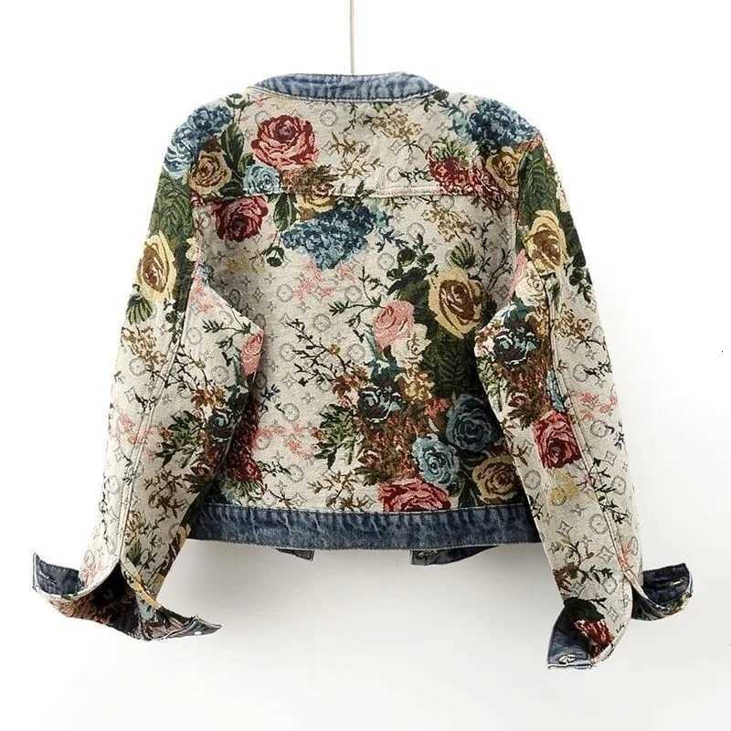 Chinese retro jacquard long-sleeved round neck denim jacket womens spring new fashion temperament short Joker little jacketT260328