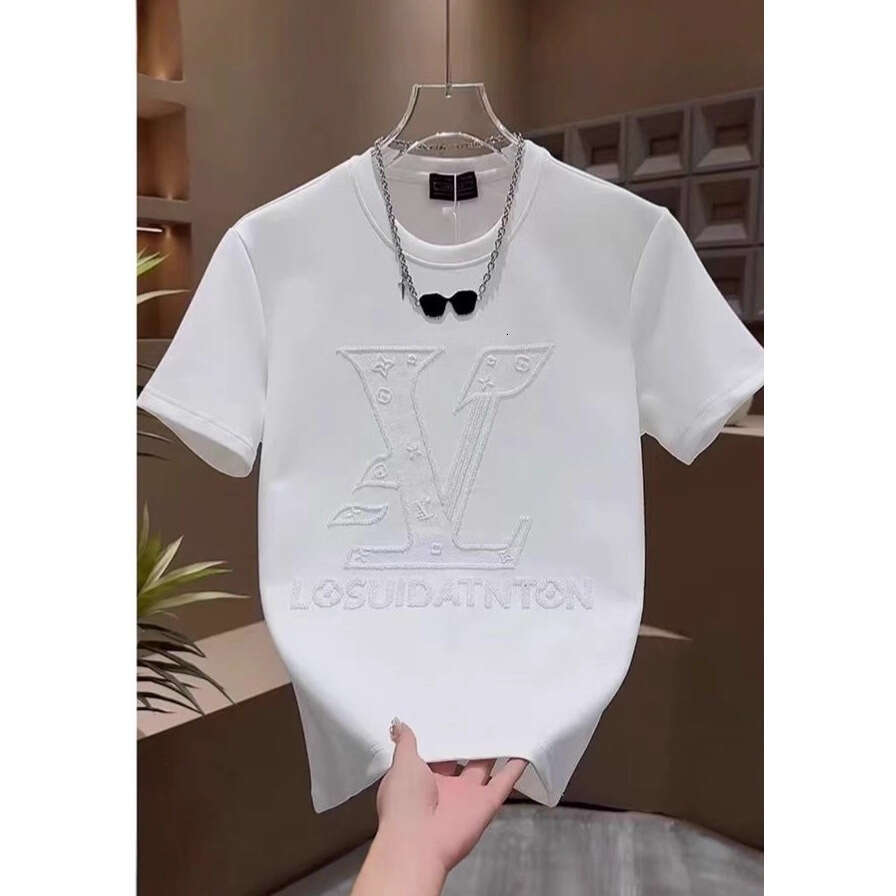 Summer Trend New Men's T-Shirt 2025 Embossed Embroidery Round Neck Internet Celebrity Casual Light Luxury Short Sleeve Top