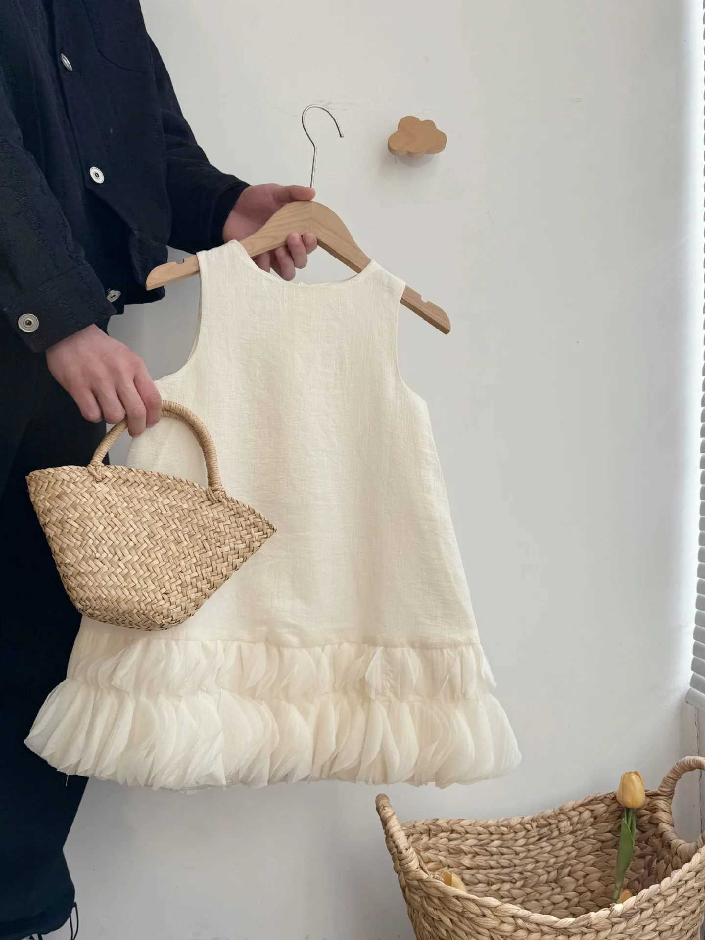 2025 Summer Girls Dress Yarn Skirt Girls Korean Western Style Tank Top Skirt Fashion Flower Bud Princess SkirtT260330