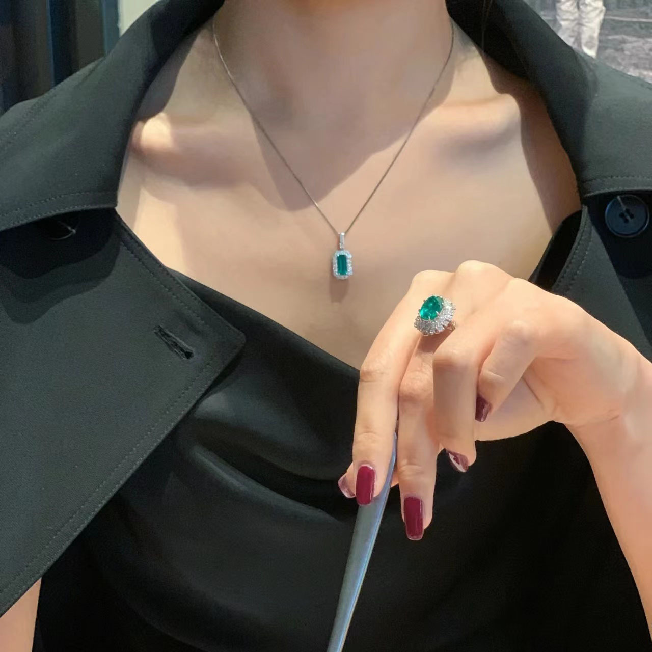 Jewlery Designer For Women Elegant Green Emerald Ring Women, Open Design, French Vintage Style, Versatile And Stylish, Index Finger Ring
