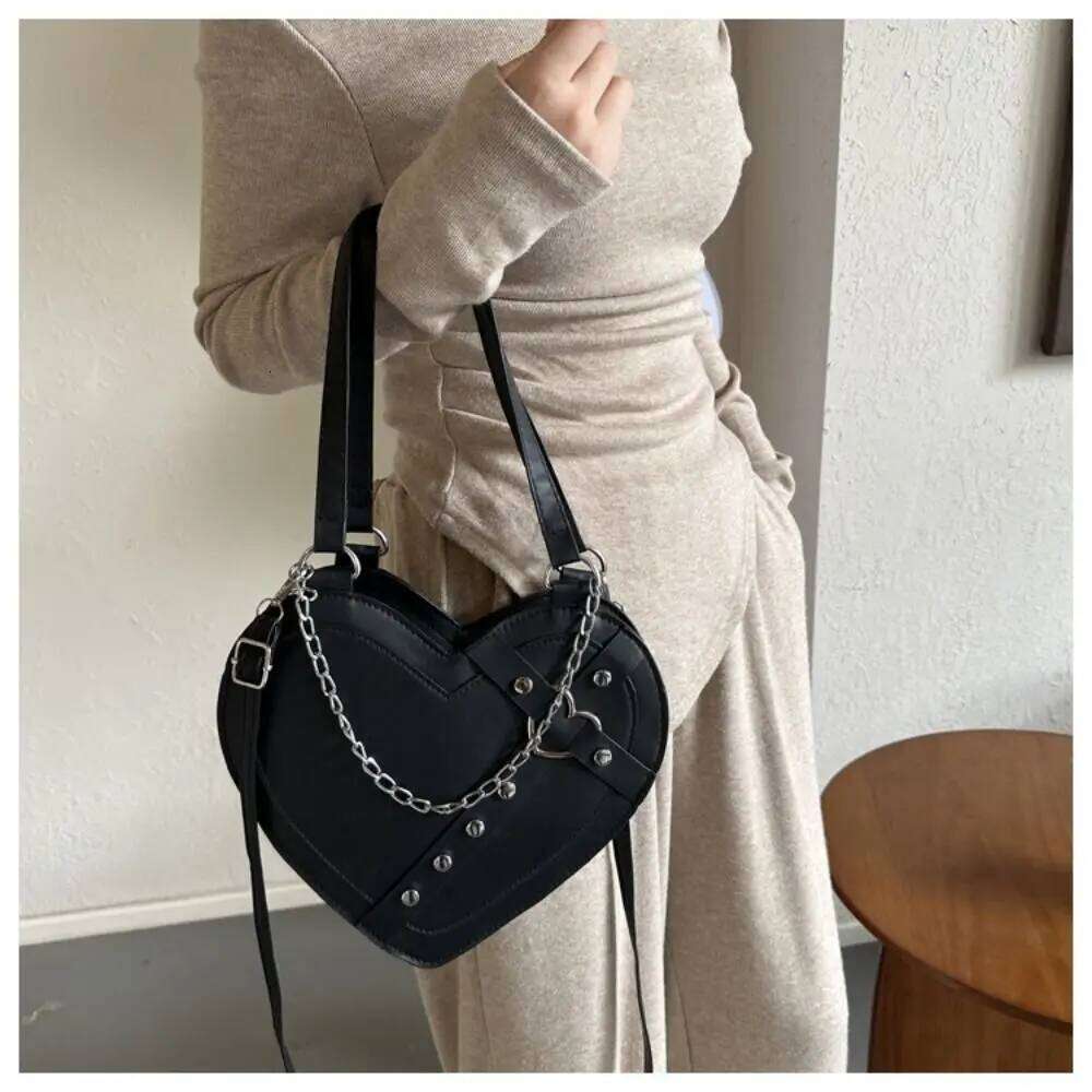 Y K PU Leather Black Shoulder Chain Rivet Large Capacity Gothic Tote Portable Heart Shaped Women Crossbody Bag Girls Liksusie