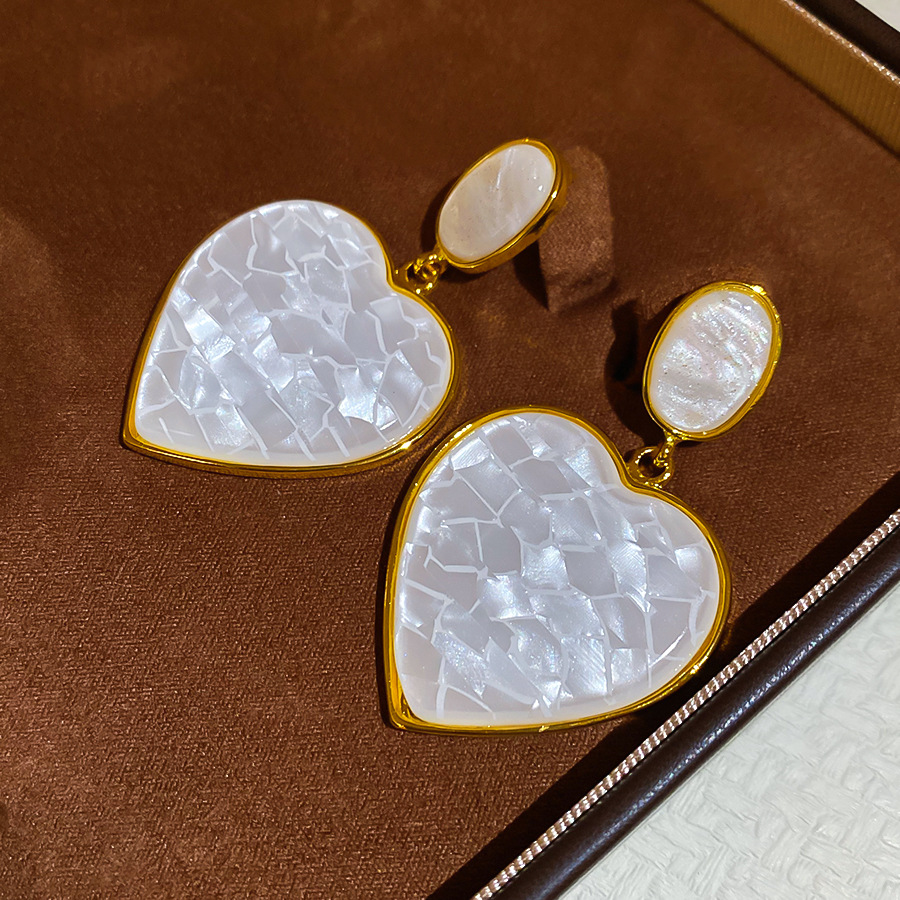 Vintage French Heart-Shaped Shell Earrings - Gentle Pendant Studs for Women - view 6