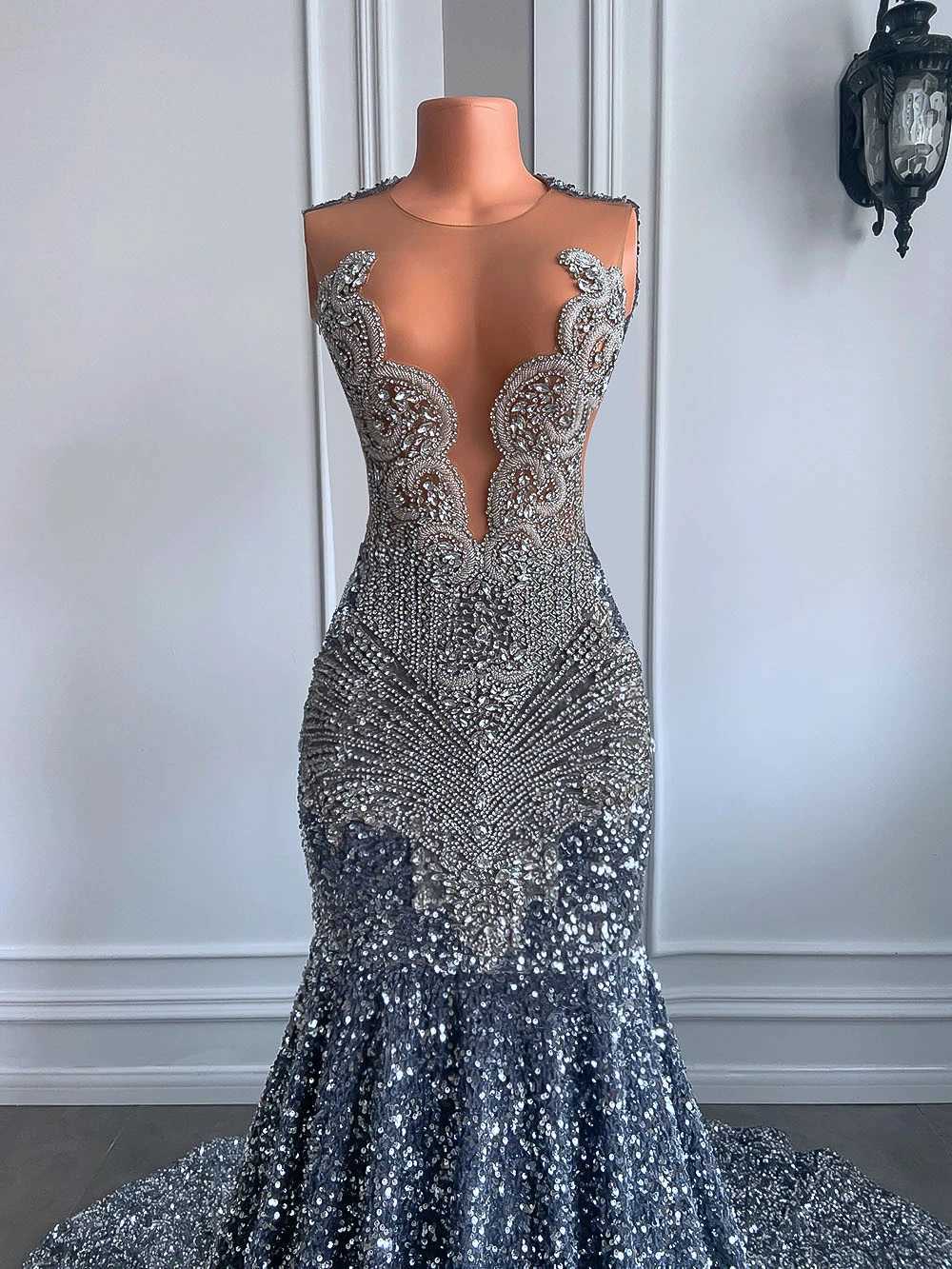 Sexy Long Sparkly Prom Dresses 2026 Sheer O-neck Luxury Silver Crystals Diamond Sequin Mermaid Black Girl Prom Party Gowns C260331