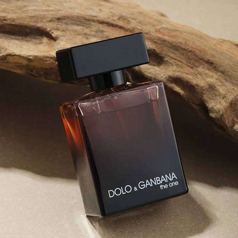 2025 Brand Woody Men Perfume Spray Flirting Pheromone Long Lasting Irresistible Floral Vibrant Light Fragrance Gentleman 26L0331 perfume