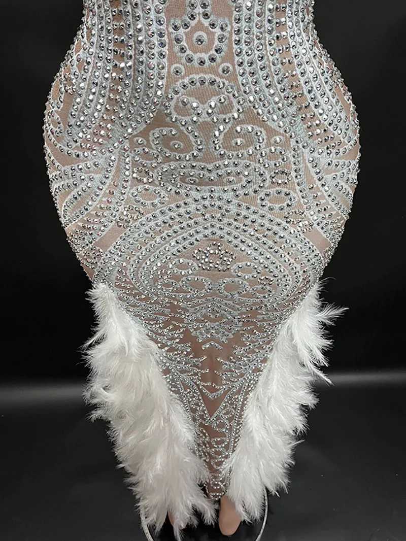 Wome Luxury Evening Party Dress Sleeveless O Neck Beading Feathers Ankle Length Long One Piece Celebrity Birthday Wedding Gowns C260331