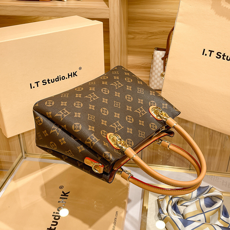 Lady's Fantasy Multi-Purpose Monogram Handbag, Faux Leather Top Handle Shoulder Purse, Perfect for Office, Shopping & Commute
