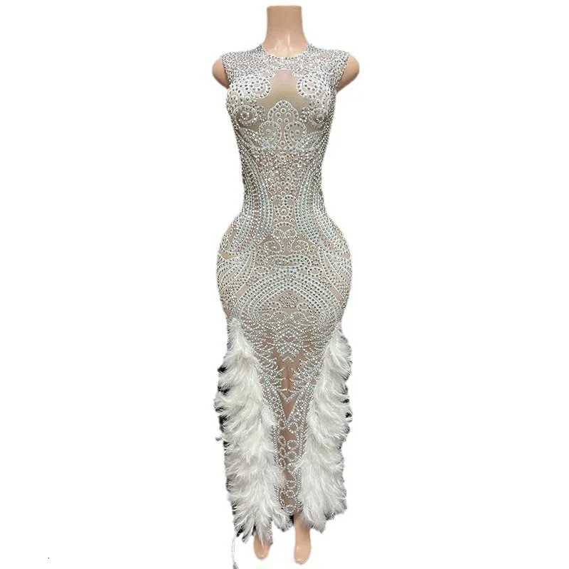 Wome Luxury Evening Party Dress Sleeveless O Neck Beading Feathers Ankle Length Long One Piece Celebrity Birthday Wedding Gowns C260331