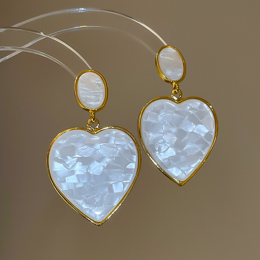 Vintage French Heart-Shaped Shell Earrings - Gentle Pendant Studs for Women - view 4