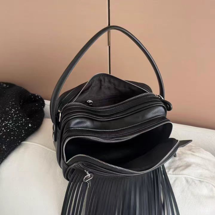 Genuine Bowling Ladies High Quality Leisure Crossbody Commuter Casual Small Square Bag Soft Leather Handbag New fringed and unique design