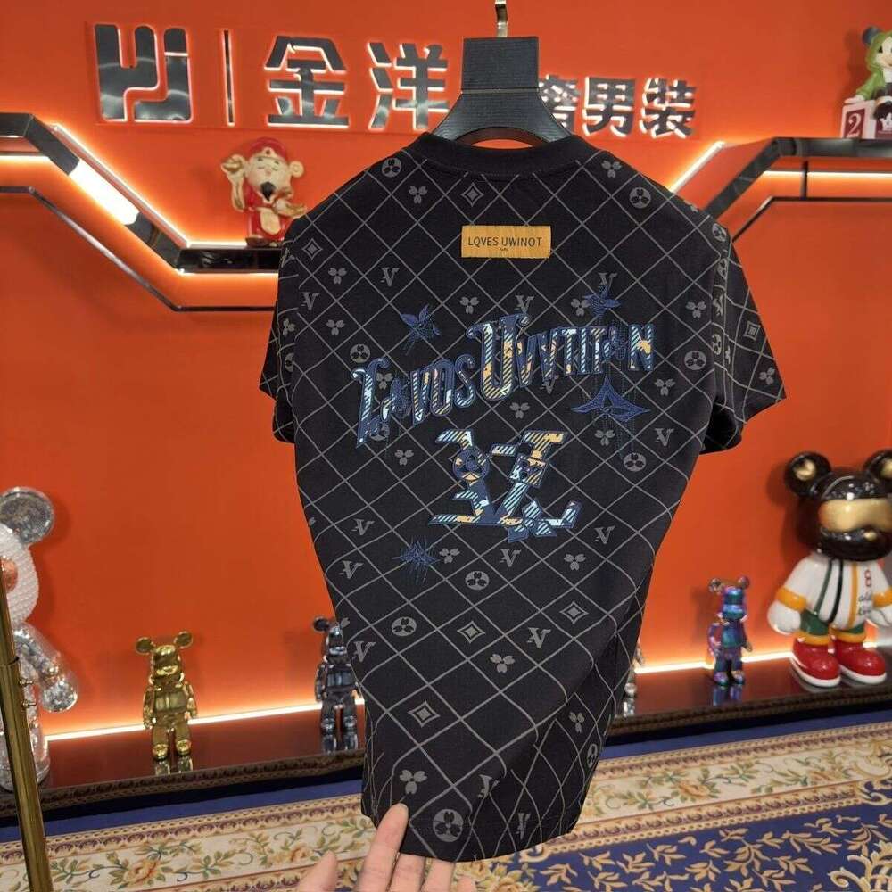 European Style 2026 New Summer High-End Embroidered Short-Sleeve T-Shirt For Men, Trendy Light Luxury Fashion Round-Neck Half-Sleeve Top Asia Size