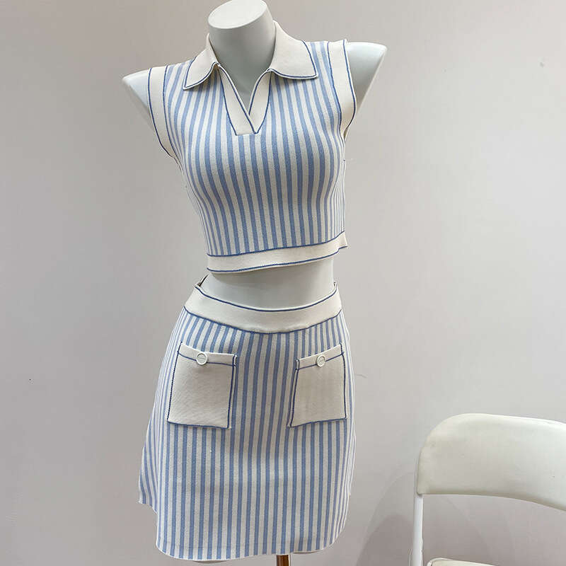 2026 Summer Designer French Style Blue and White Vertical Stripe Small Collar Knitted Tank k30 Top and Skirt Set