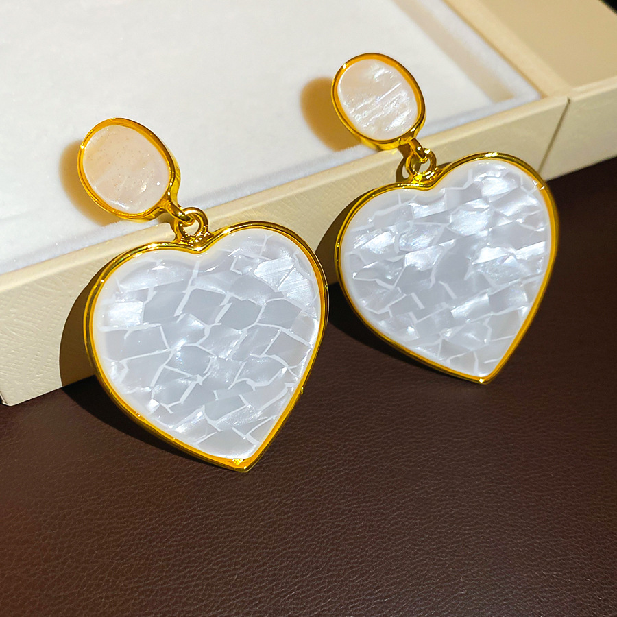 Vintage French Heart-Shaped Shell Earrings - Gentle Pendant Studs for Women - view 7