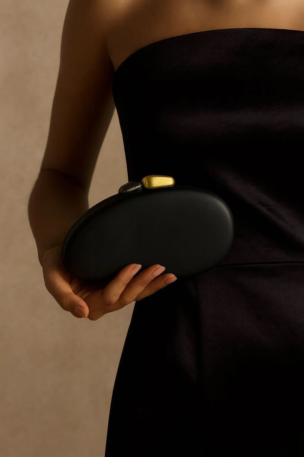 ner Shell Shape Clutch Bag with Metallic Closure Chain Dinner Purse Women Evening Party Leather Shoulder Crossbody Handbags 260327