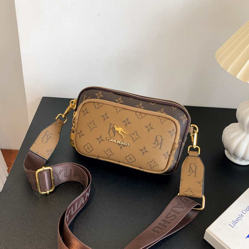 Vintage All Over Print Mini Camera Crossbody Bag Adjustable Wide Strap Metal Logo Casual Daily Phone Purse