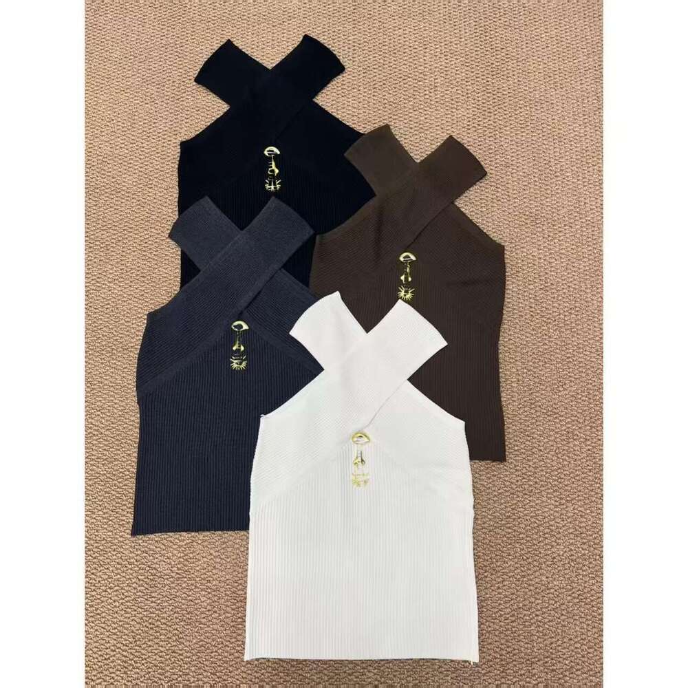 2026 spring/summer European FC and American style women's slim knit vest with tassel and irregular k30 button decoration