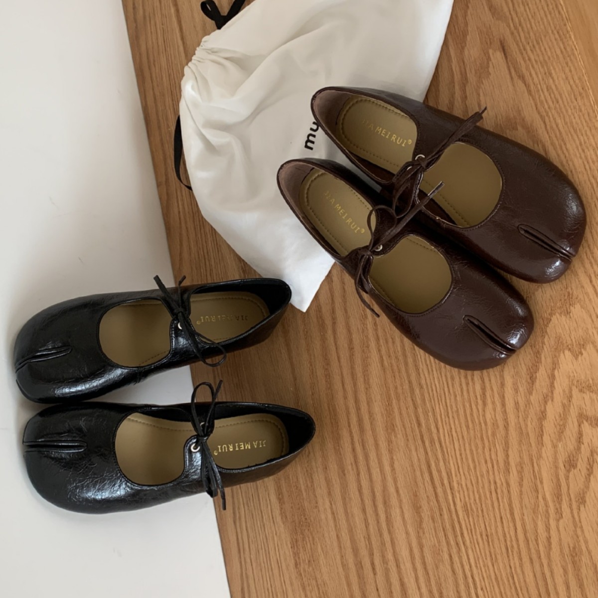 JIANERUI Free shipping new 2026 luxury Flat bottomed split toe flat toe ballet single shoe with pig trotters