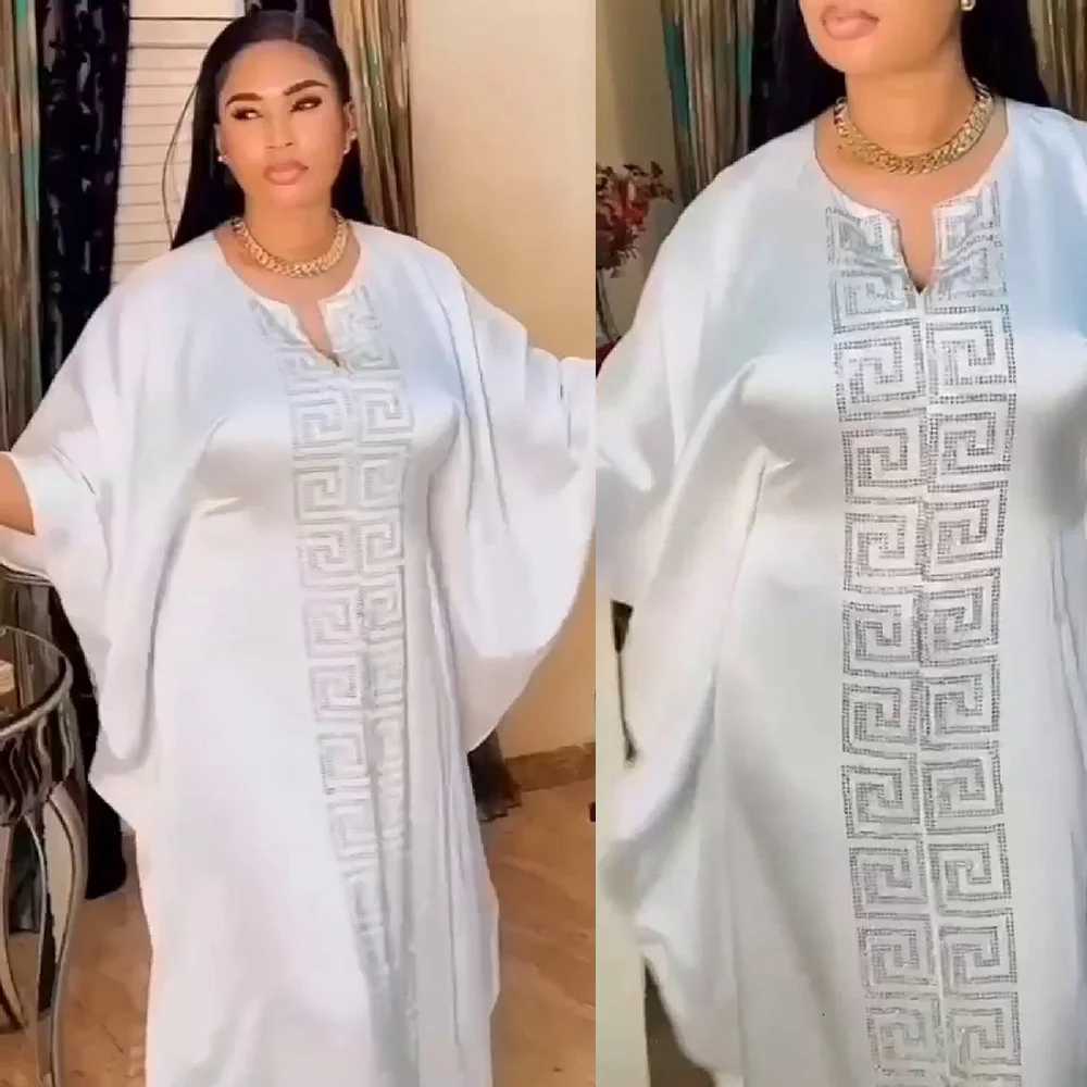 Fashion African woman large size bat sleeve dress Muslim Islamic style robe imitation silk hot Hot Fix Rhinestone C260331
