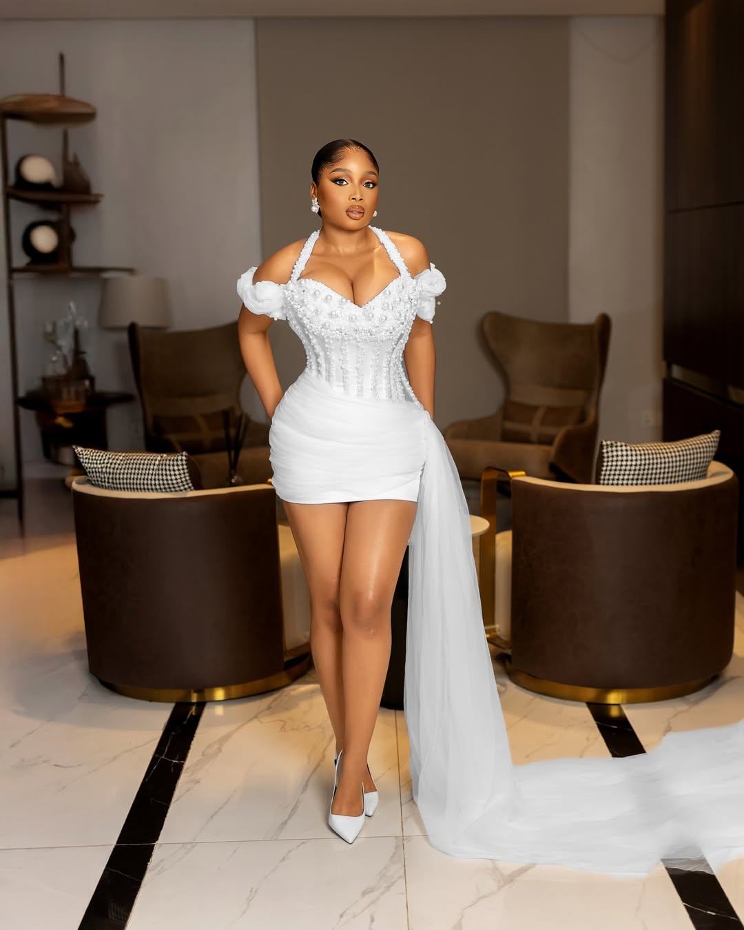 2026 Aso Ebi White Cocktail Dresses For Women Homecoming Dress Halter Tulle Sequined Lace Pearls Short Prom Dresses For Black Girls C506