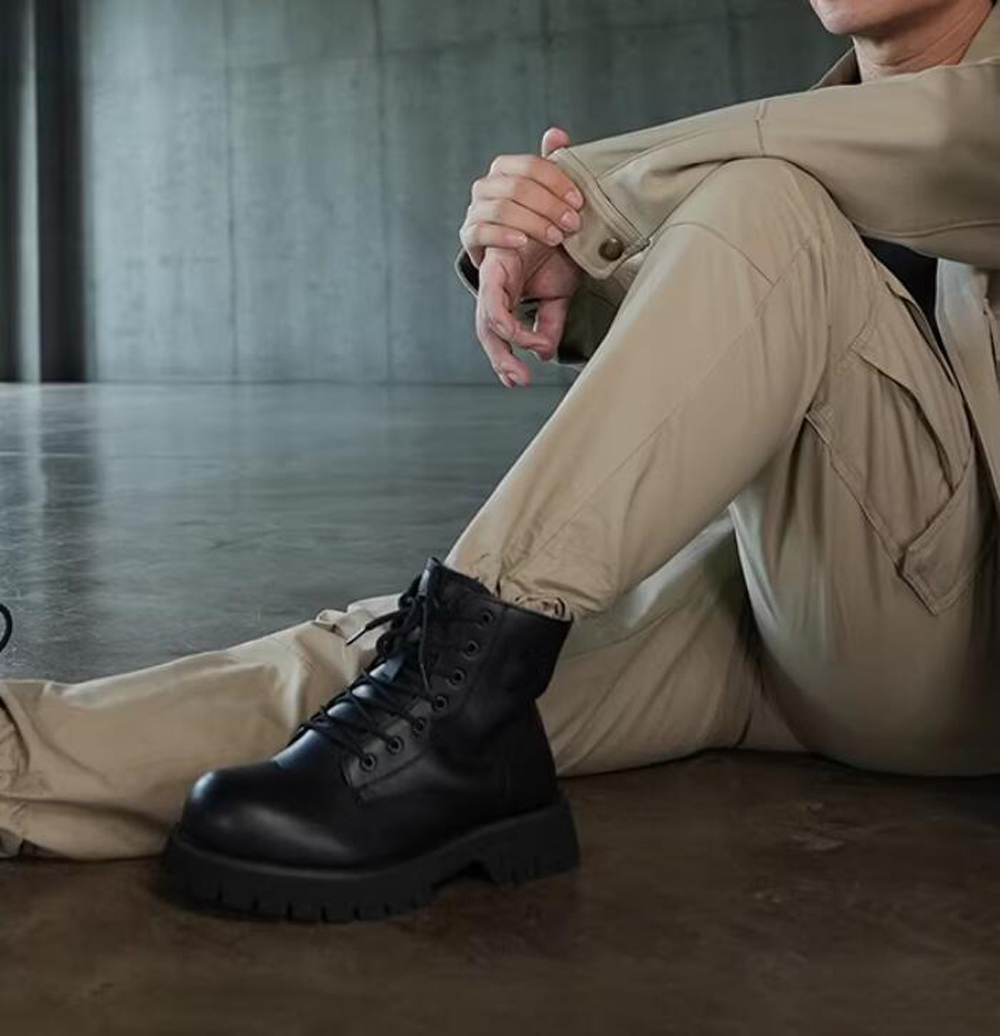 Designer boots luxury Outdoors for men women waterproof boots classic Martin Shoes cowboy boots a11