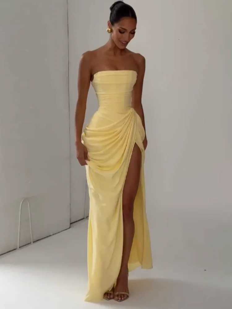 Elegant Yellow Strapless Pleated Dress Women Chic Sleeveless Waist Cinching Split Maxi Gowns 2026 Lady Evening Party Dresses C260331