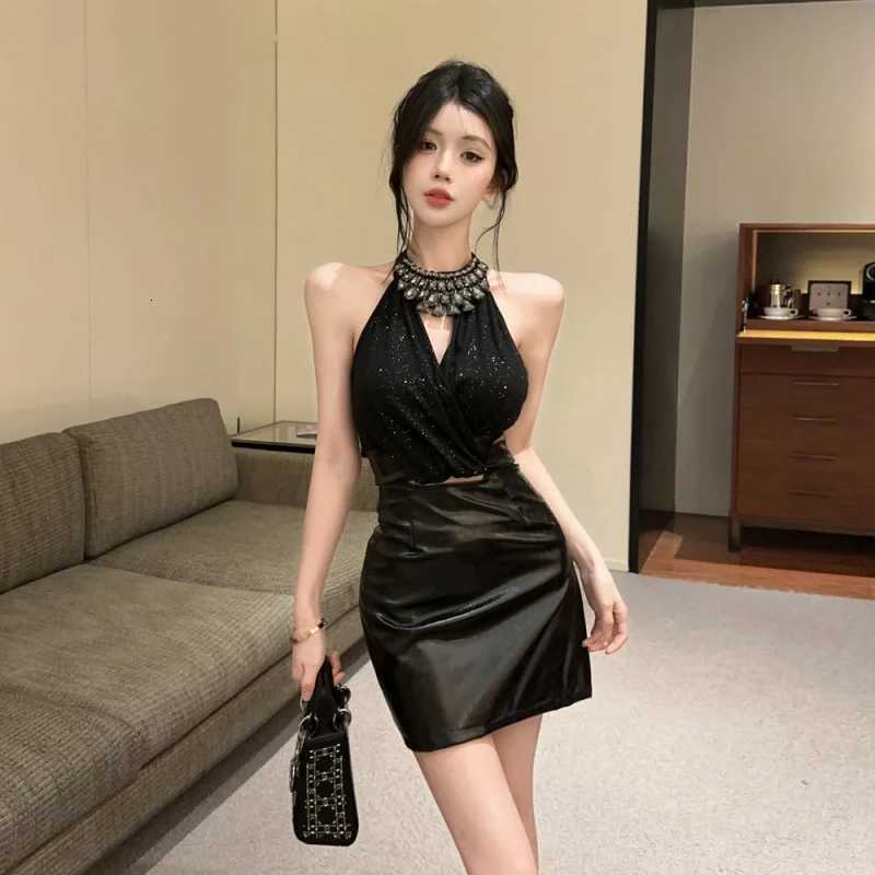 839Europe and America2026 French-style hollow-out rhinestone halter neck dress light luxury C260331