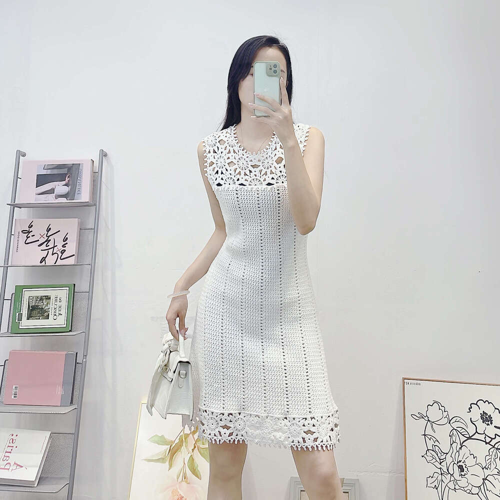 2026 k30 summer new designer elegant and sexy hollow out embroidered floral patchwork pure cotton knitted women's dress