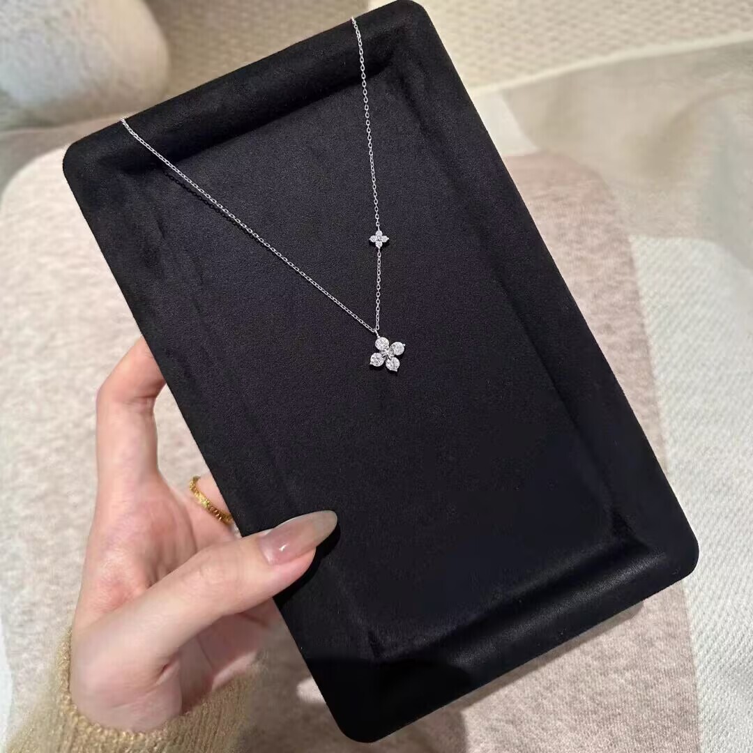 Jewelry necklace layered necklace Women's Summer New Twin Clover Necklace Niche Designer with Inlaid Diamonds Fashionable Clavicle Chain for Holi