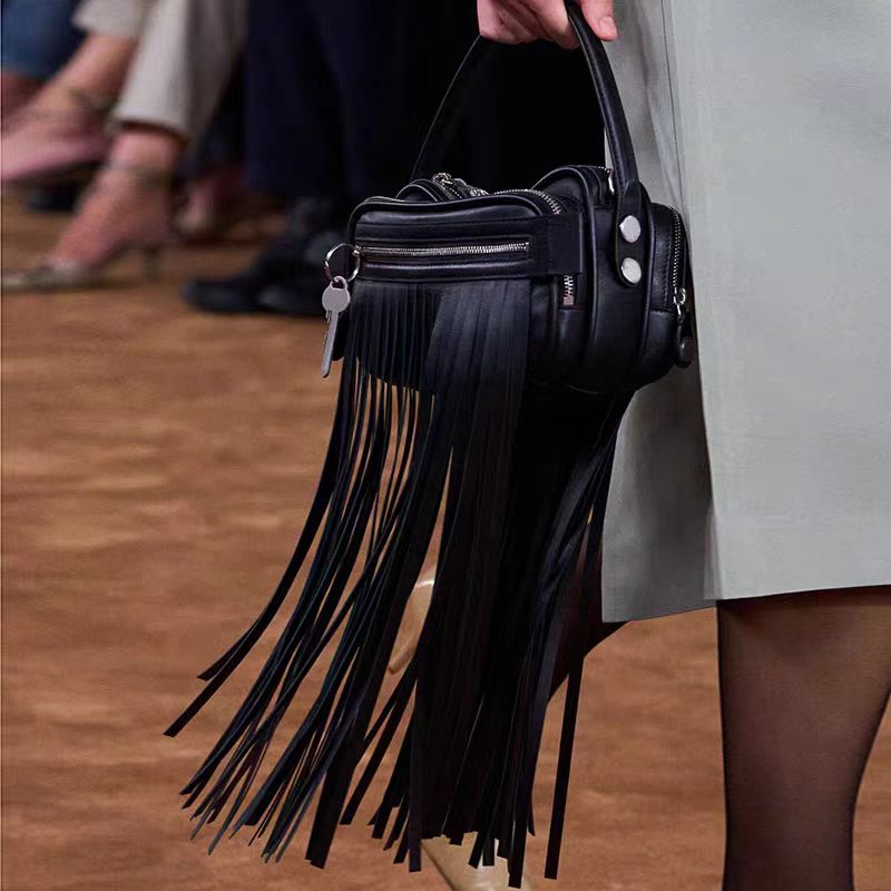 Genuine Bowling Ladies High Quality Leisure Crossbody Commuter Casual Small Square Bag Soft Leather Handbag New fringed and unique design