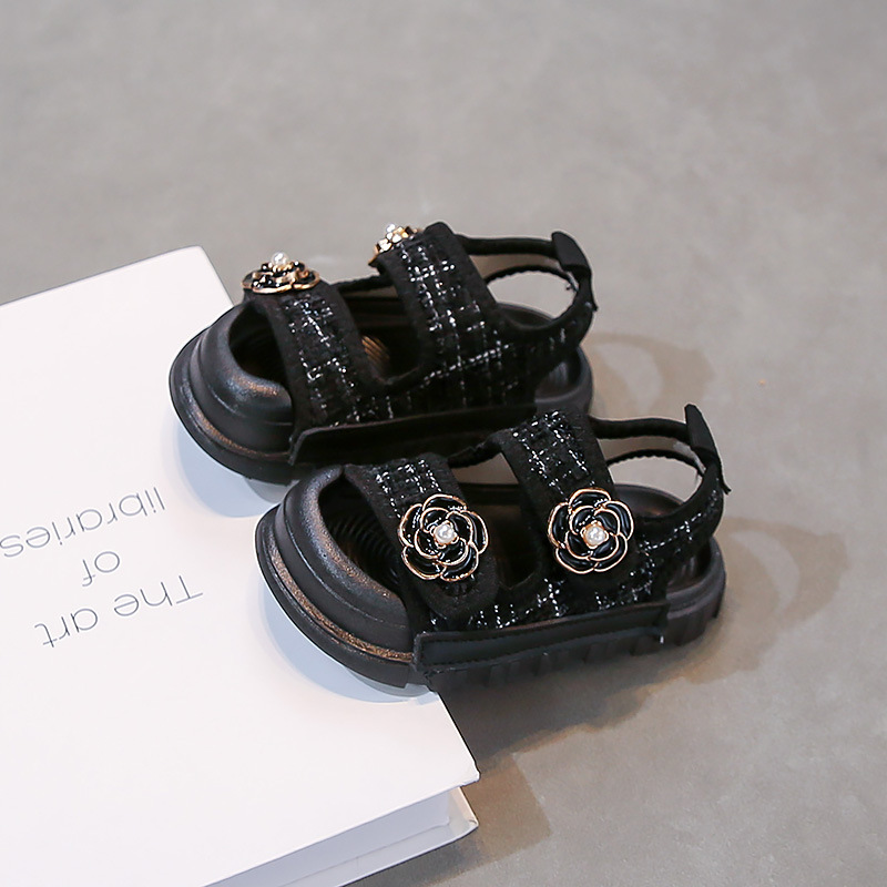 2026 Trendy Toddler Girls Sandals Camellia Flower Decor Double Hook Loop Non-Slip Summer Shoes for Kids Style Chic Summer Fashion Free shipping Size27