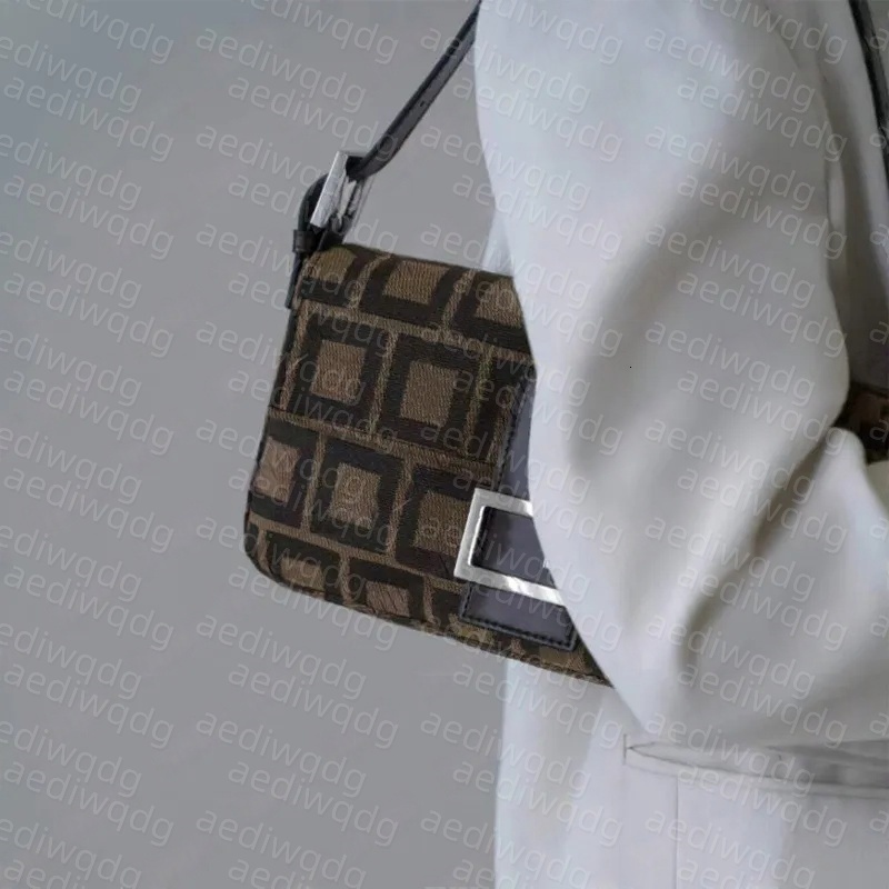 Vintage Shoulder Bag Fashion Letter Handbag High Capacity Purse Canvas Hobo Messenger Bags Satchel Women Designers Lady Tote Metal Hasp Pouch 47