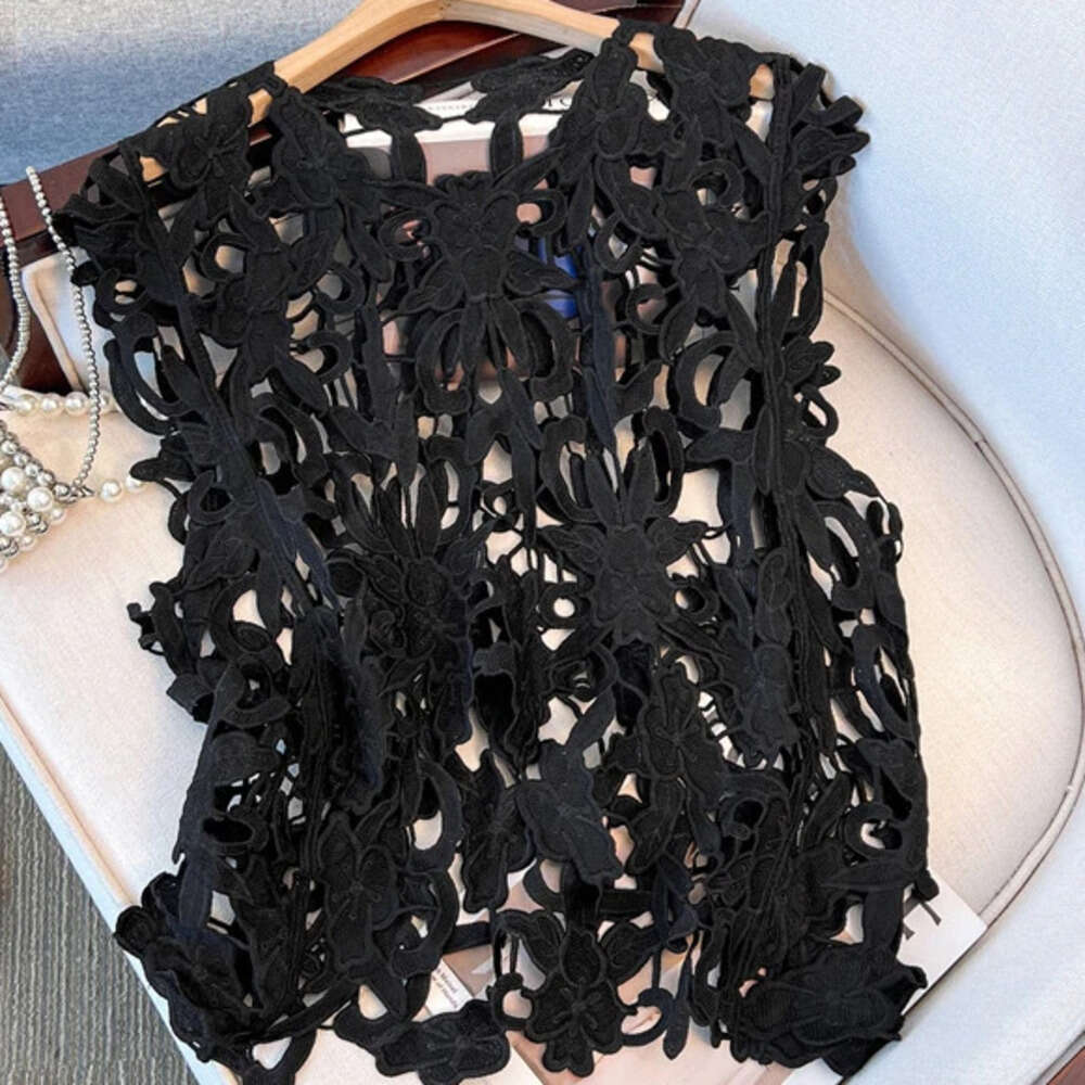 Solid Color Summer Sunscreen Tops For Women Round Neck Sleeves Hollow Out Design Clothing Female New Fashion 22D1493