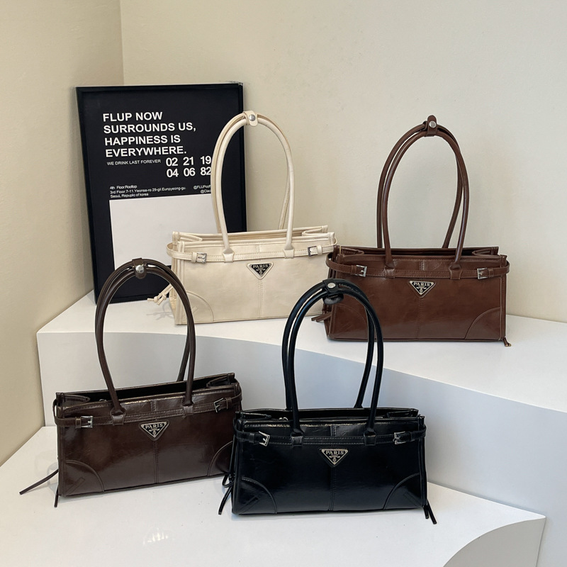 Free delivery Luxury shoulder bag Fashionable and minimalist women's handbag commuting shoulder bag