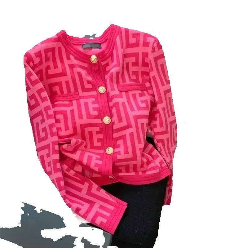 Women's Knitted Cropped Cardigan Short Sleeve Jacket Spring Autumn Casual Top Women's Luxury Designer Sweater For Office Wear And Weekend Ev - view 6