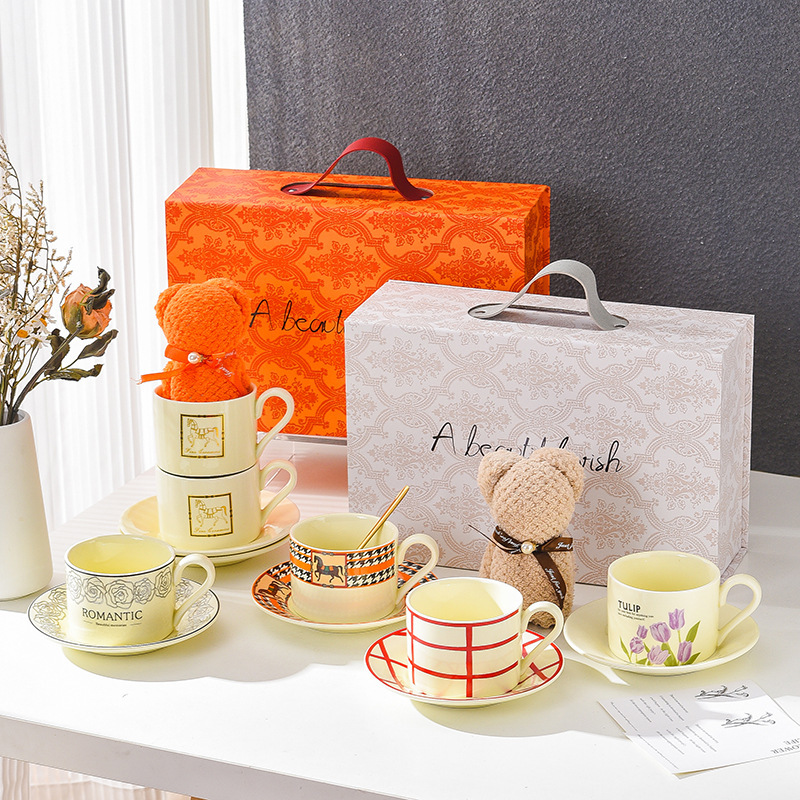 Luxury Horse Coffee Cup High End Exquisite Ceramic European Style Tea Cup And Saucer Compact Gift Set