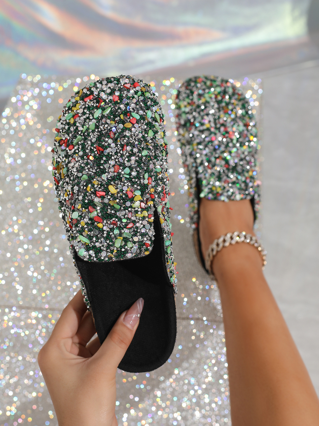 fashion slippers 2026 Women's Rhinestone Embellished Slide Slippers Sparkly Open Toe Flat House Shoes