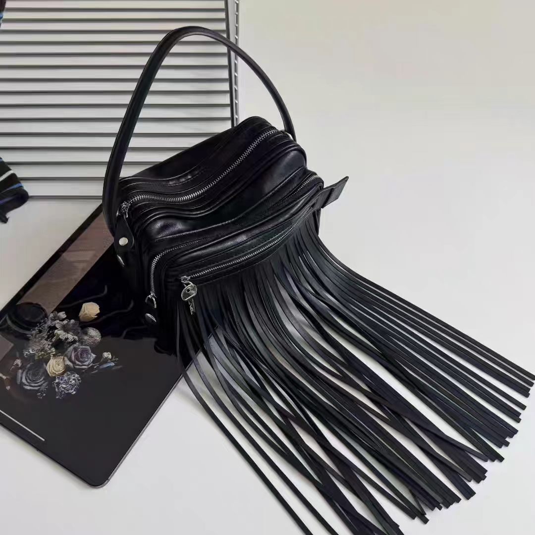 Genuine Bowling Ladies High Quality Leisure Crossbody Commuter Casual Small Square Bag Soft Leather Handbag New fringed and unique design