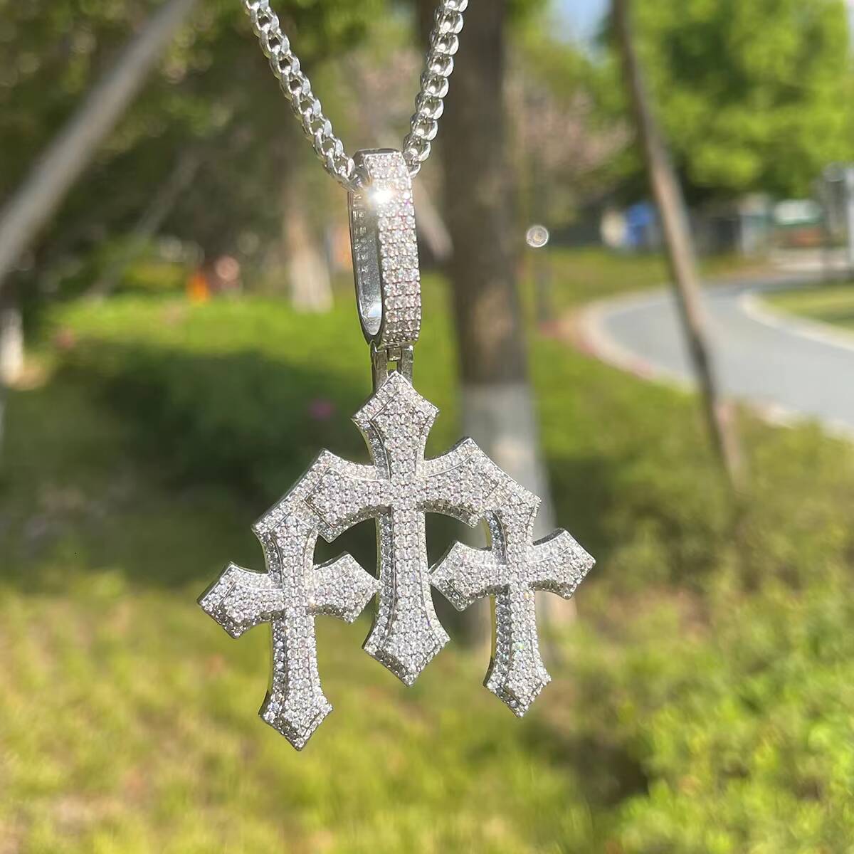 Hip Hop Iced Out Cross Charm Pendant Moissanite Diamond Cross Pendant Necklace Two Layers Triple Cross Pendant for Men Jewelry