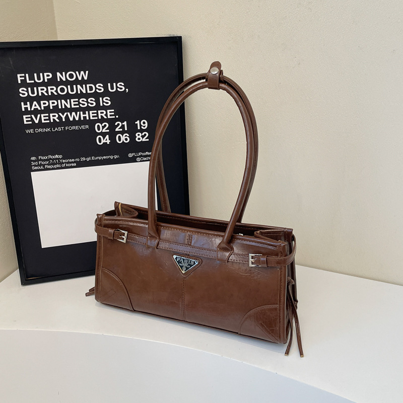 Free delivery Luxury shoulder bag Fashionable and minimalist women's handbag commuting shoulder bag