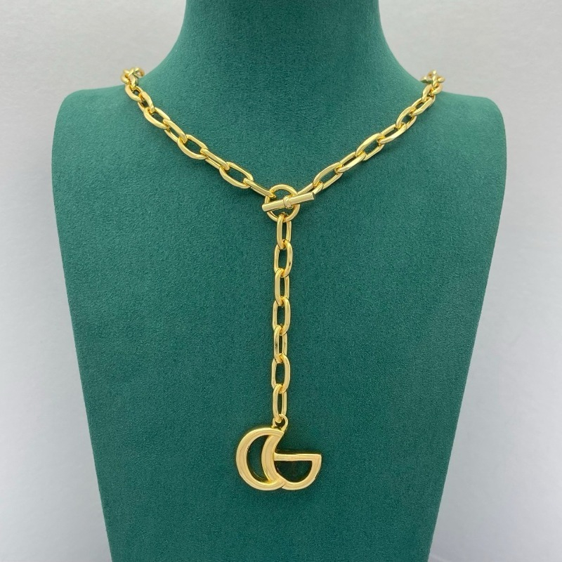 High Quality Necklace Luxury Pendant Necklace 18K Gold Plated Cuban Link Chain Unisex Neutral Long Necklace Fashion Sweater Chain Design Style Jewelry Accessory