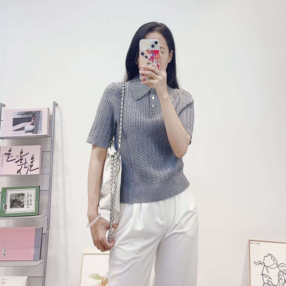 French luxury 2026 autumn women's fashion rhinestone polo collar ribbed sweater short sleeved k30 pullover elegant knit sweater