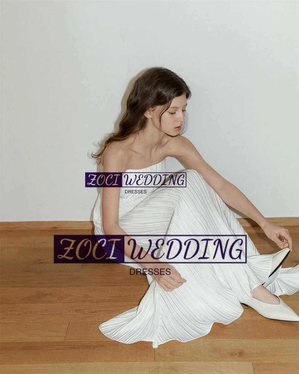 Zoci Luxury Strapless Wedding Dresses Sleeveless Pleats Satin Draped Korea Photos Shoot Dress Customized Backless Bridal Gown C260331