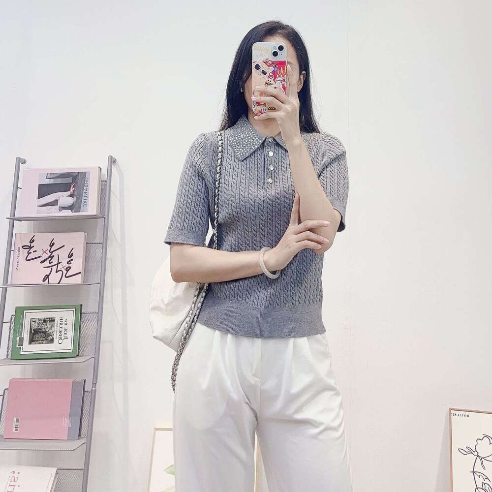 French luxury 2026 autumn women's fashion rhinestone polo collar ribbed sweater short sleeved k30 pullover elegant knit sweater