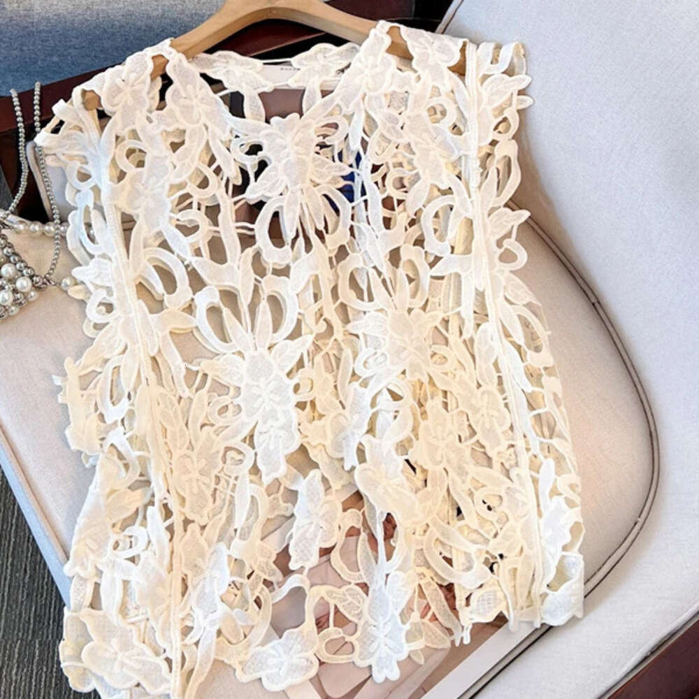 Solid Color Summer Sunscreen Tops For Women Round Neck Sleeves Hollow Out Design Clothing Female New Fashion 22D1493