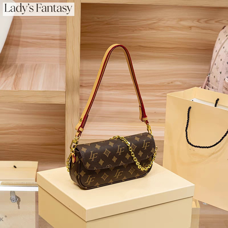 Lady's Fantasy Vintage Monogram Print Shoulder Bag for Women - Faux Leather Saddle Bag with Chain & Adjustable Strap, Classic Underarm Purse for 